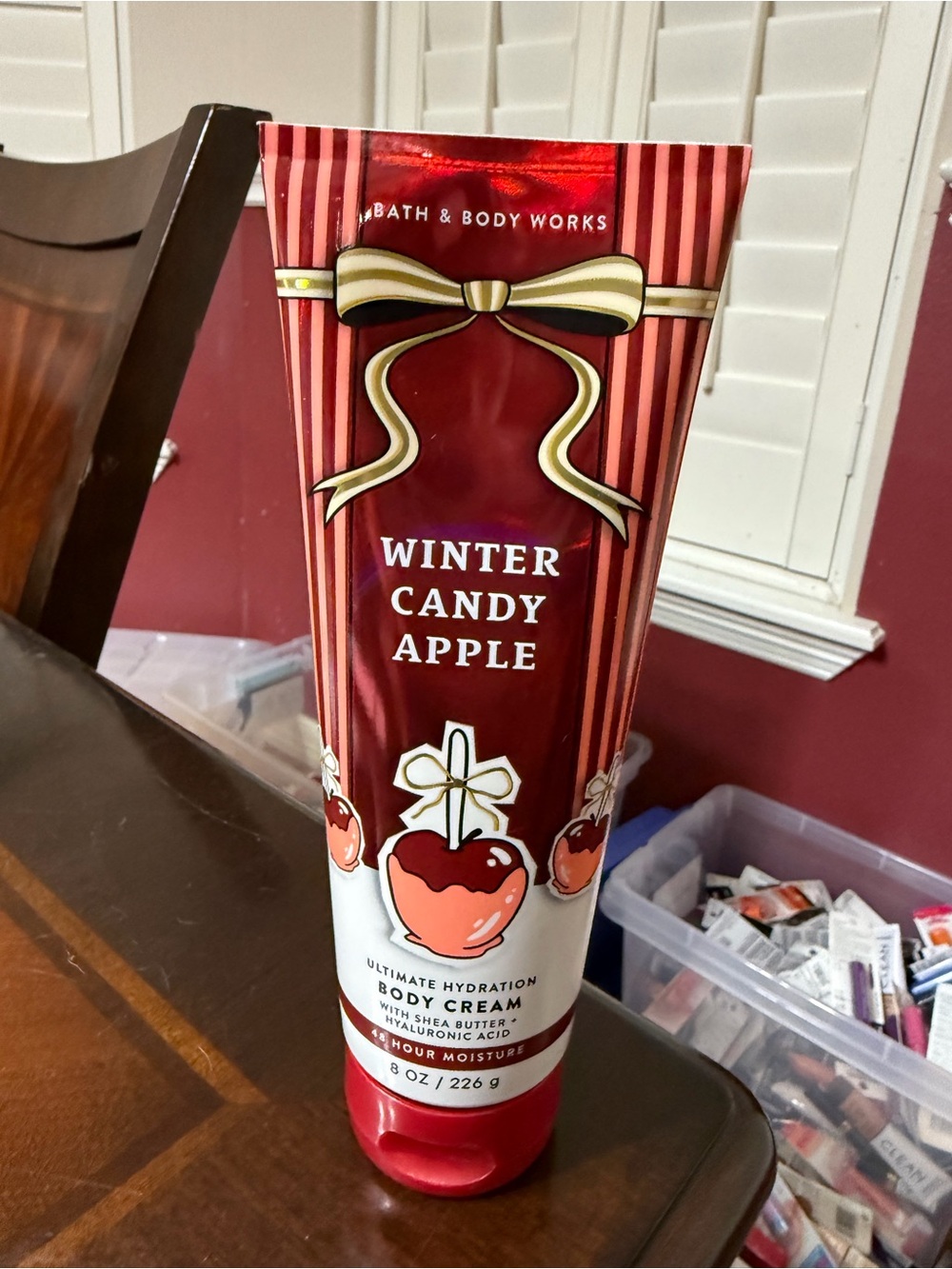 Bath & Body Works Winter Candy Apple Body Cream - Red